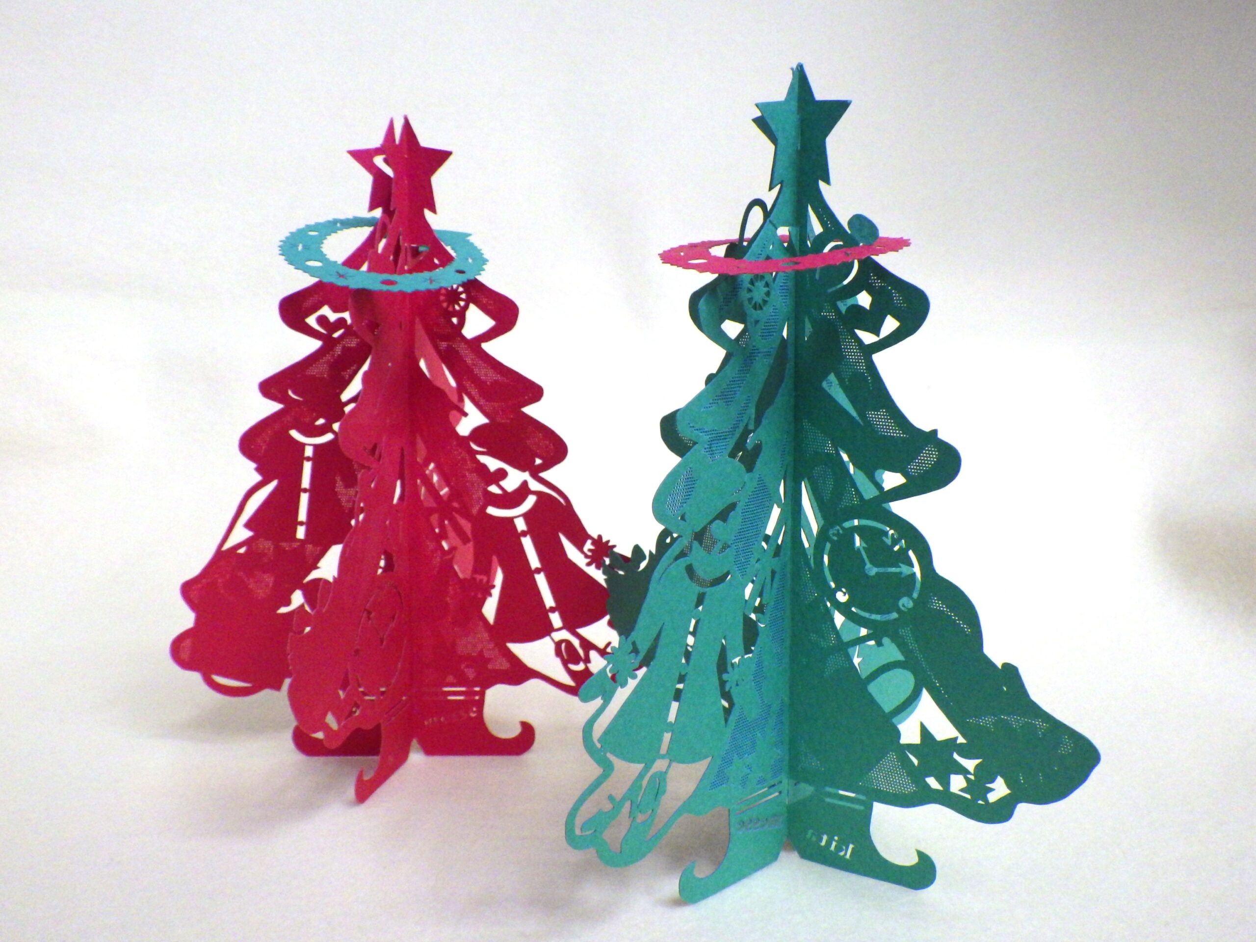 クリスマスツリーのグリーティングカードの画像