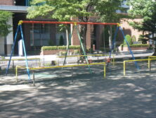 西9丁目ブランコの画像