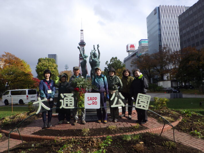 1028花壇ボランティア