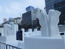 0208本郷新記念雪像