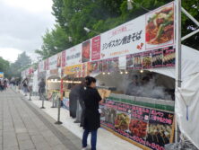 YOSAKOIソーラン祭り会場北のふーどパークの画像