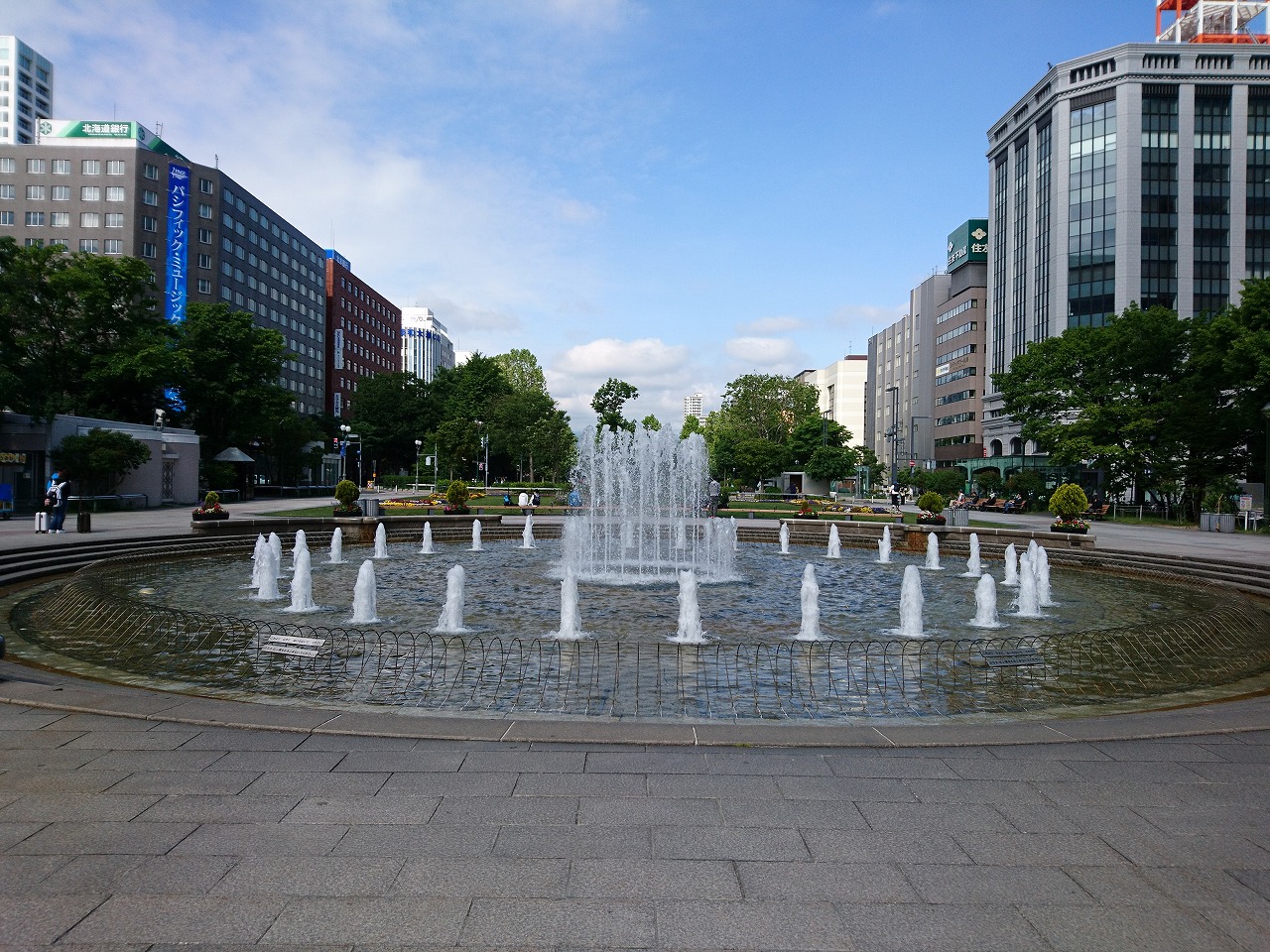 噴水について 大通公園 公益 財団法人 札幌市公園緑化協会