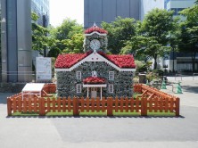 1丁目に花の時計台 大通公園 公益 財団法人 札幌市公園緑化協会